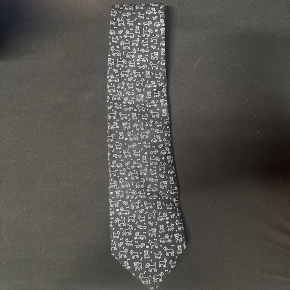 Bird Dog Bay Other - Bird Dog Bay Men's Silk Tie Dog Park Navy and Light Blue Lots‎ of Breeds EUC